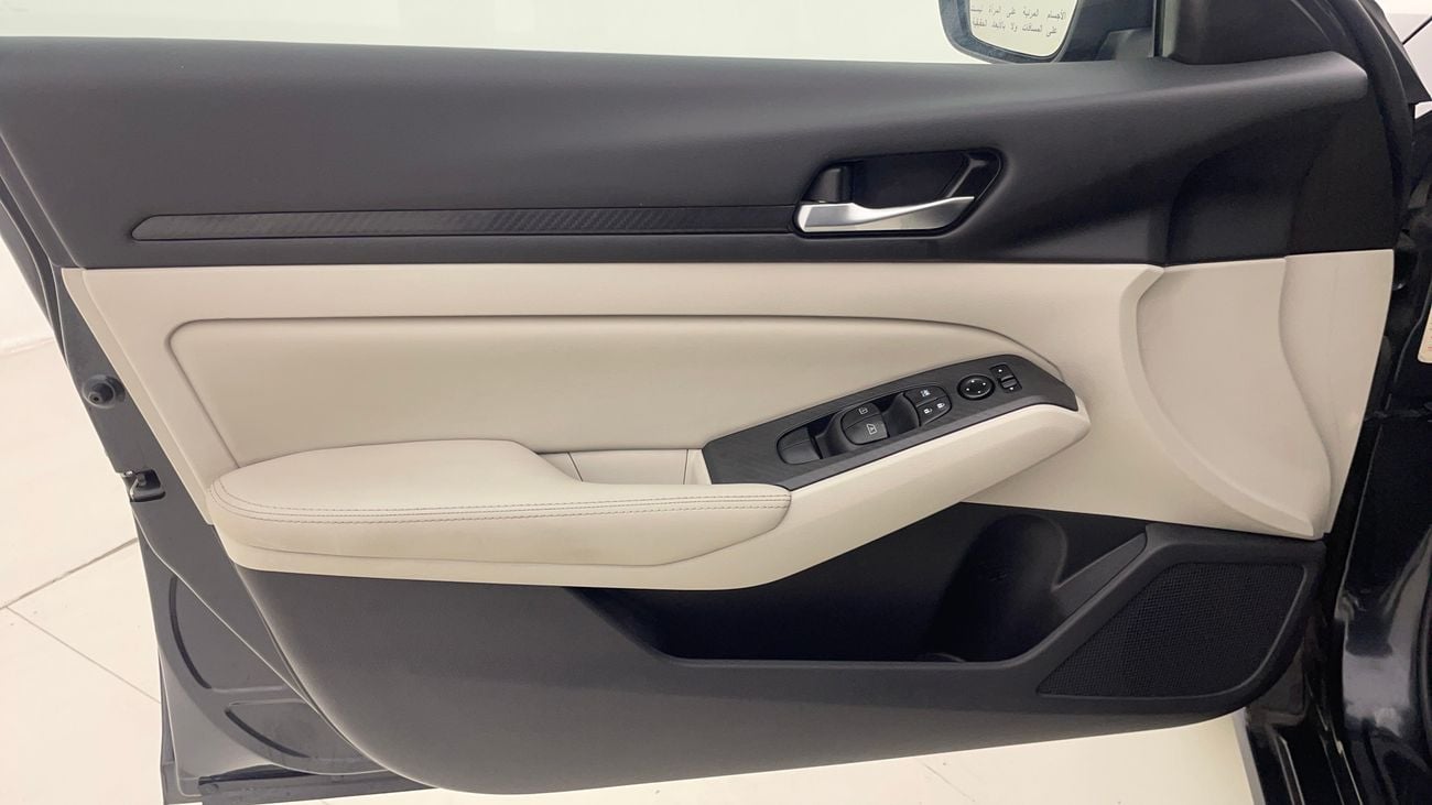 نيسان ألتيما SV 2.5 | بدون دفعة مقدمة | اختبار القيادة في المنزل