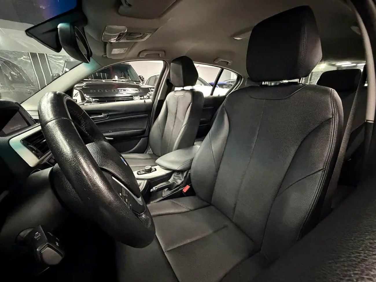 بي أم دبليو 120i M Sport 2.0L