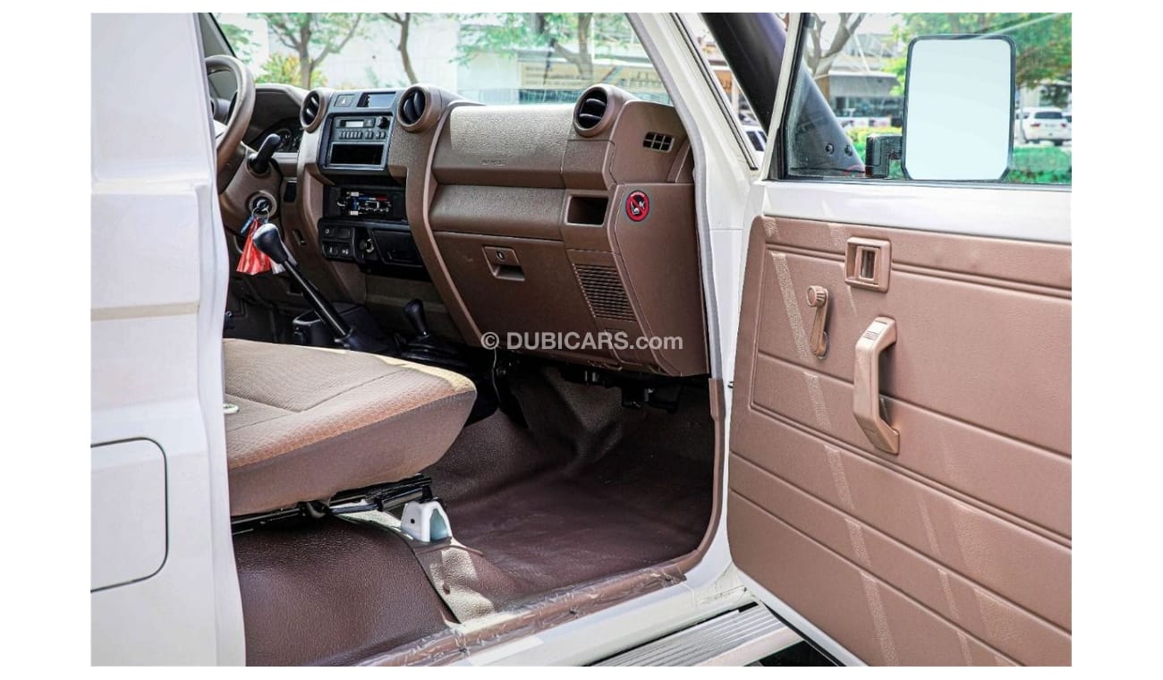 Toyota Land Cruiser 70 2022 Toyota LC78 4.5L Hardtop - 9 STR | AC | Manual