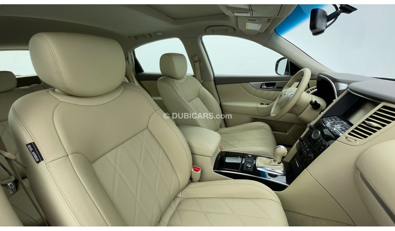 Infiniti QX70 LUXE SENSORY 3.7 | Zero Down Payment | Free Home Test Drive