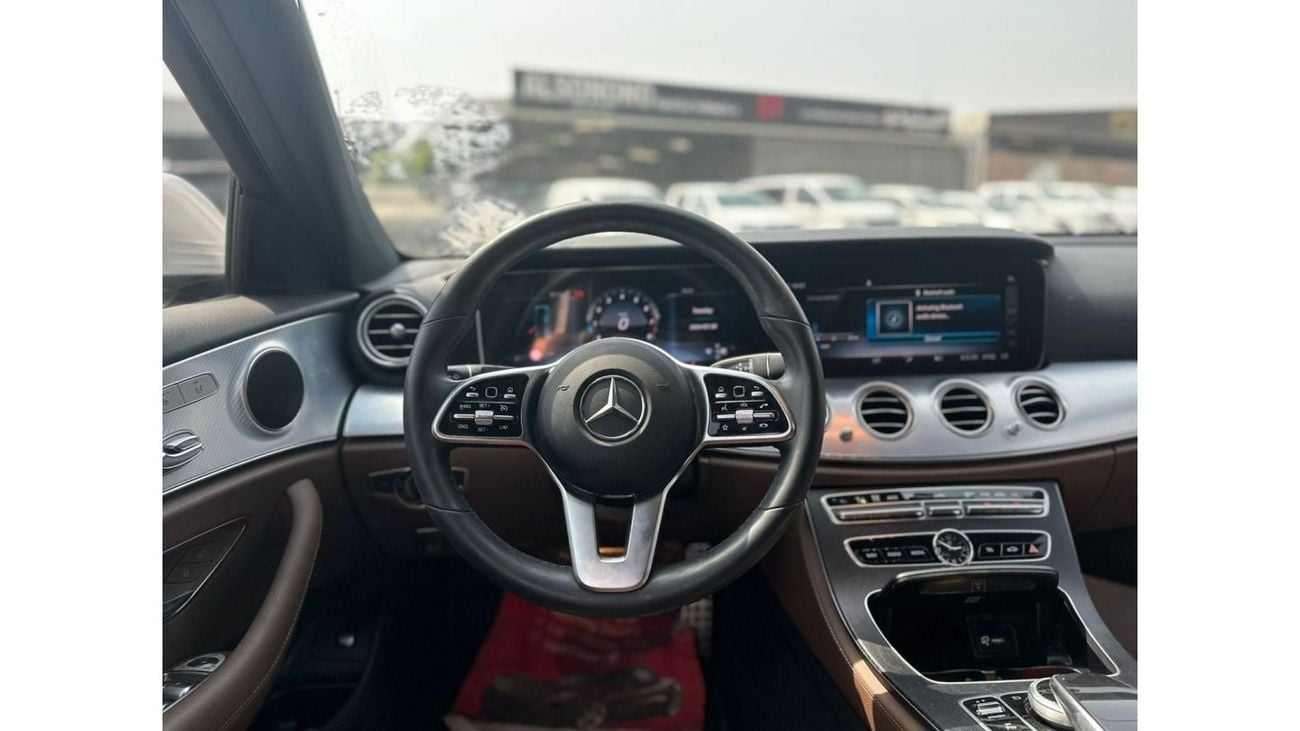 Mercedes-Benz E 250 Mercedes Benz E 250 2020 Korea Specs