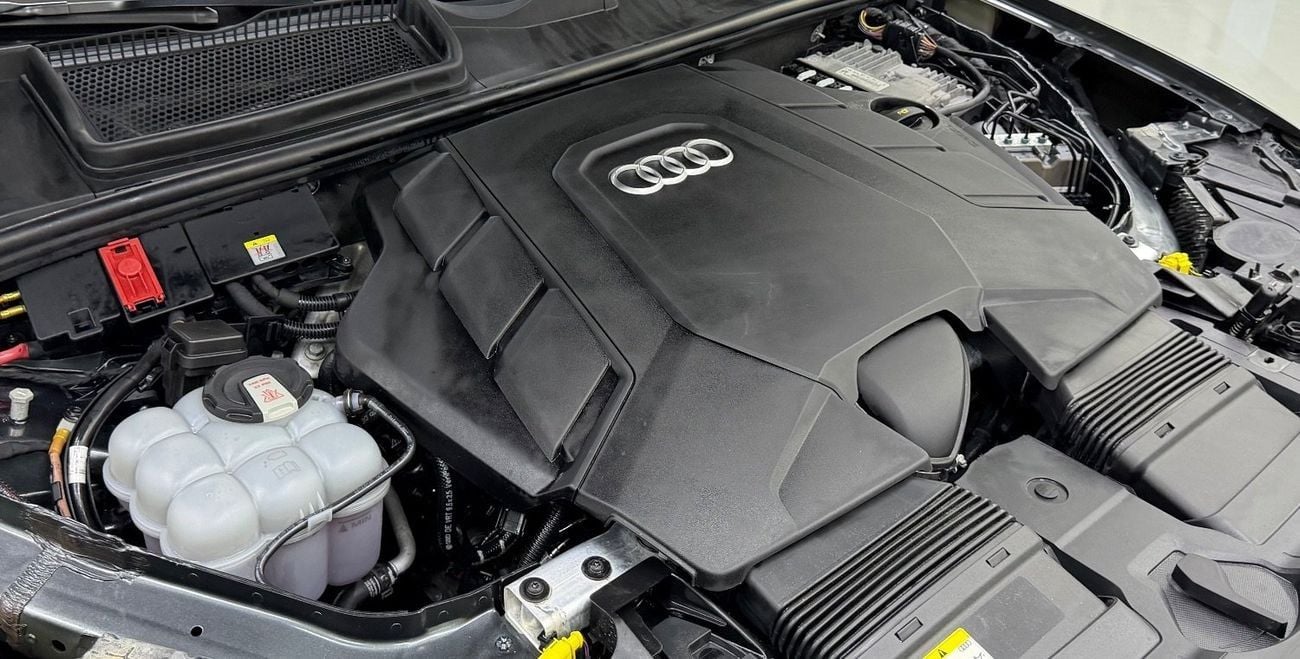 Audi Q7 55 TFSI quattro S-Line 3.0L