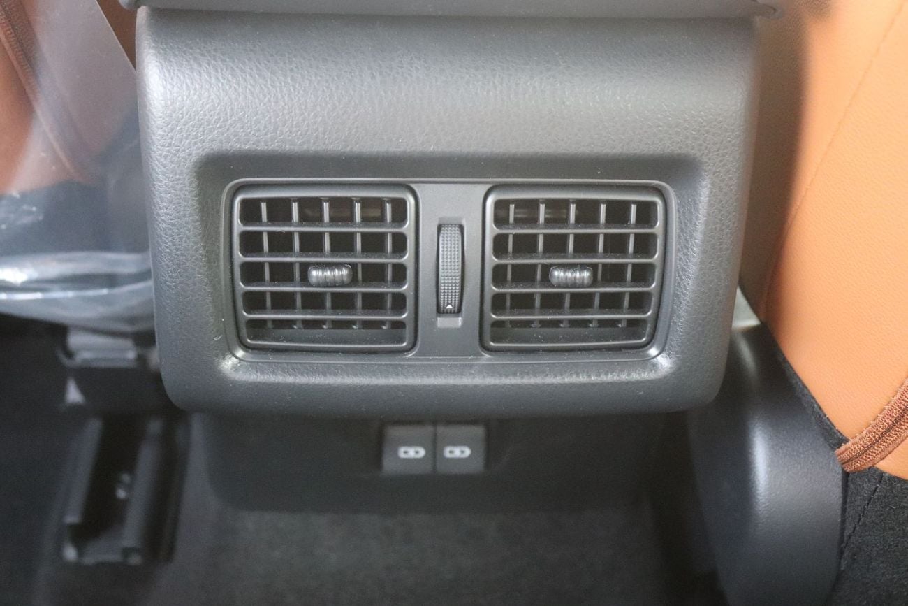 تويوتا كامري 2.5 HYBRID LUMIERE , LEATHER SEAT, PANORAMIC ROOF, JBL, MODEL 2026