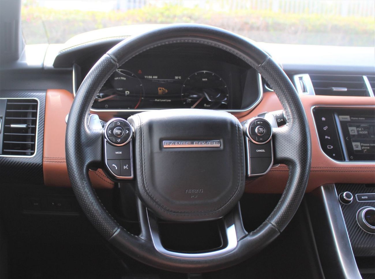 Land Rover Range Rover Sport GCC MINT IN CONDITION