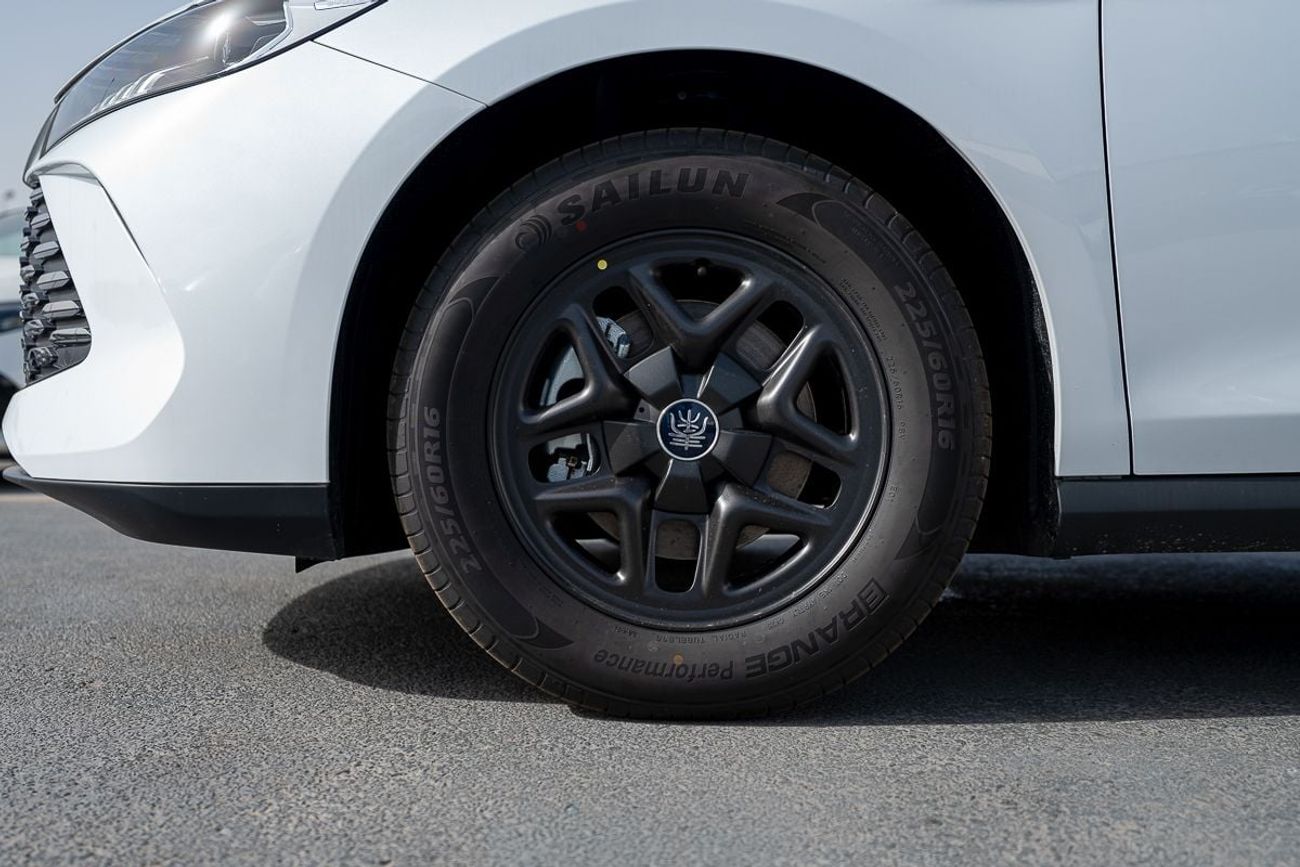 BYD QIN PLUS Honor DM-i 55km Leading 2025