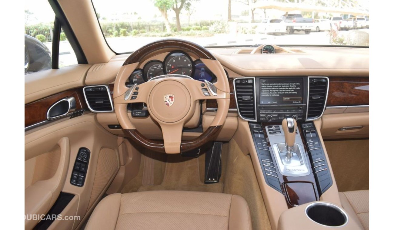 Porsche Panamera V6 - 2012 - GCC SPECS - UNDER WARRANTY -