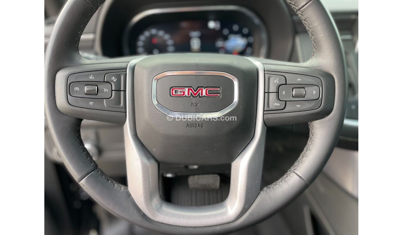 جي أم سي يوكون Canadian importer SLT