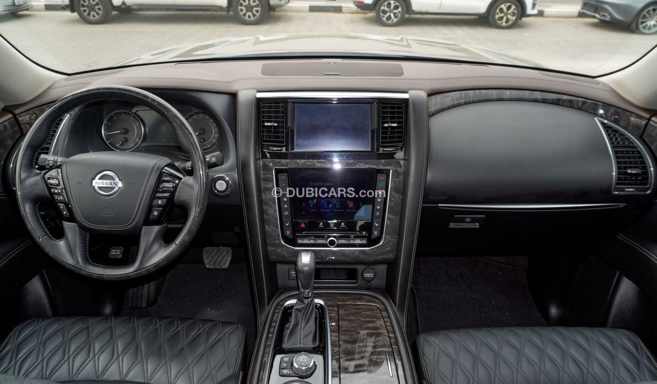 Nissan Patrol Platinum LE