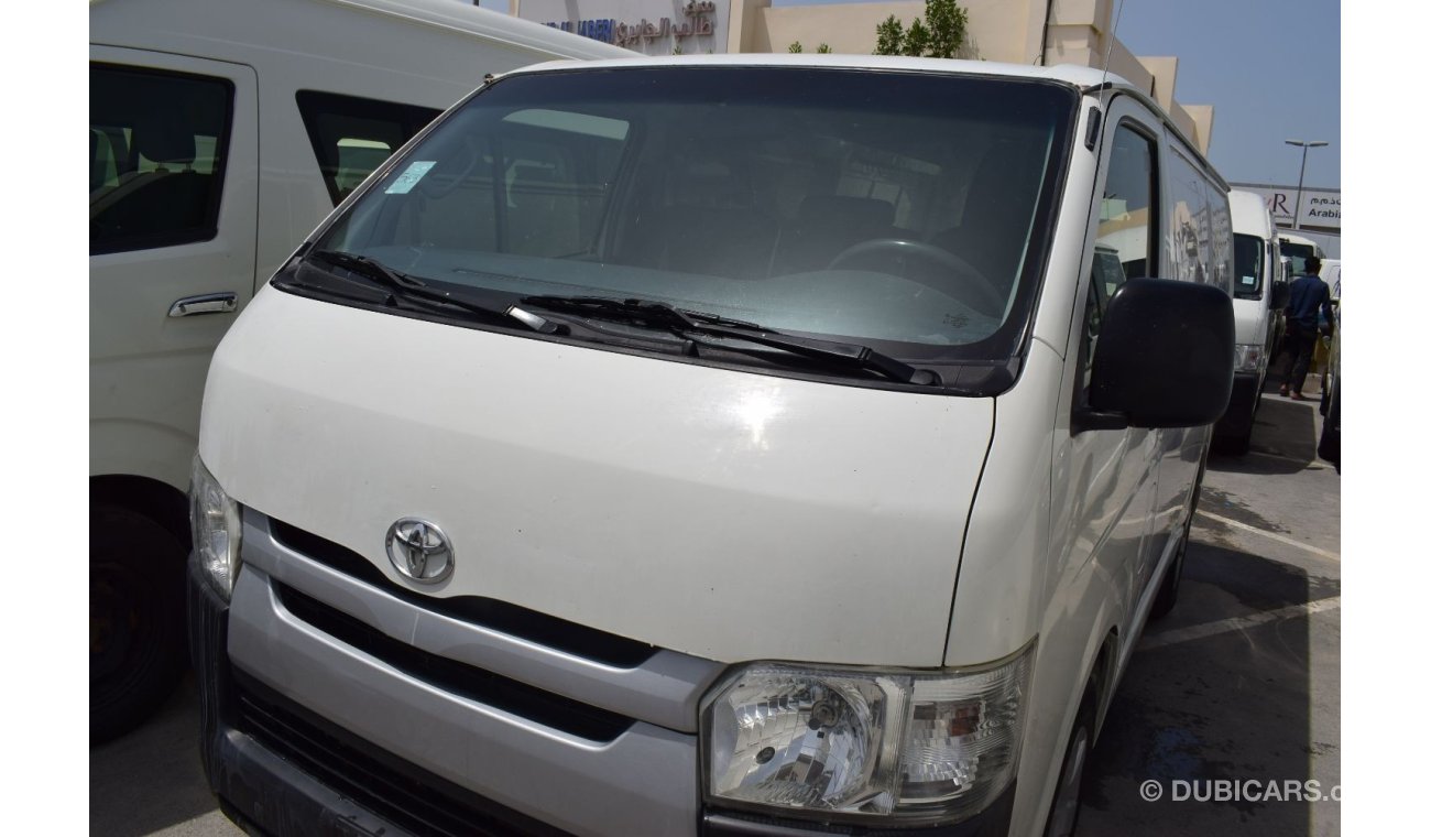 Toyota Hiace GL - Standard Roof Toyota Hiace Van, model:2014. Only done 81000 km