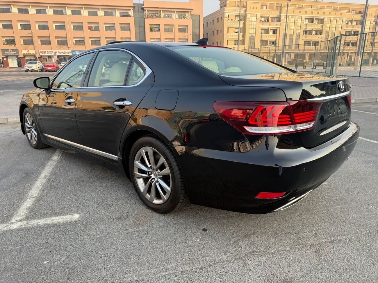 Lexus LS460