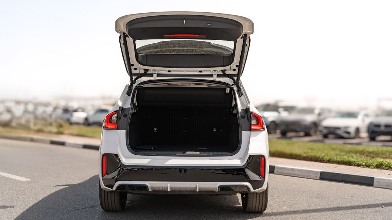 BMW iX1 2026 | BMW IX1 EDRIVE25L M SPORT PACK [ EXPORT ONLY ]