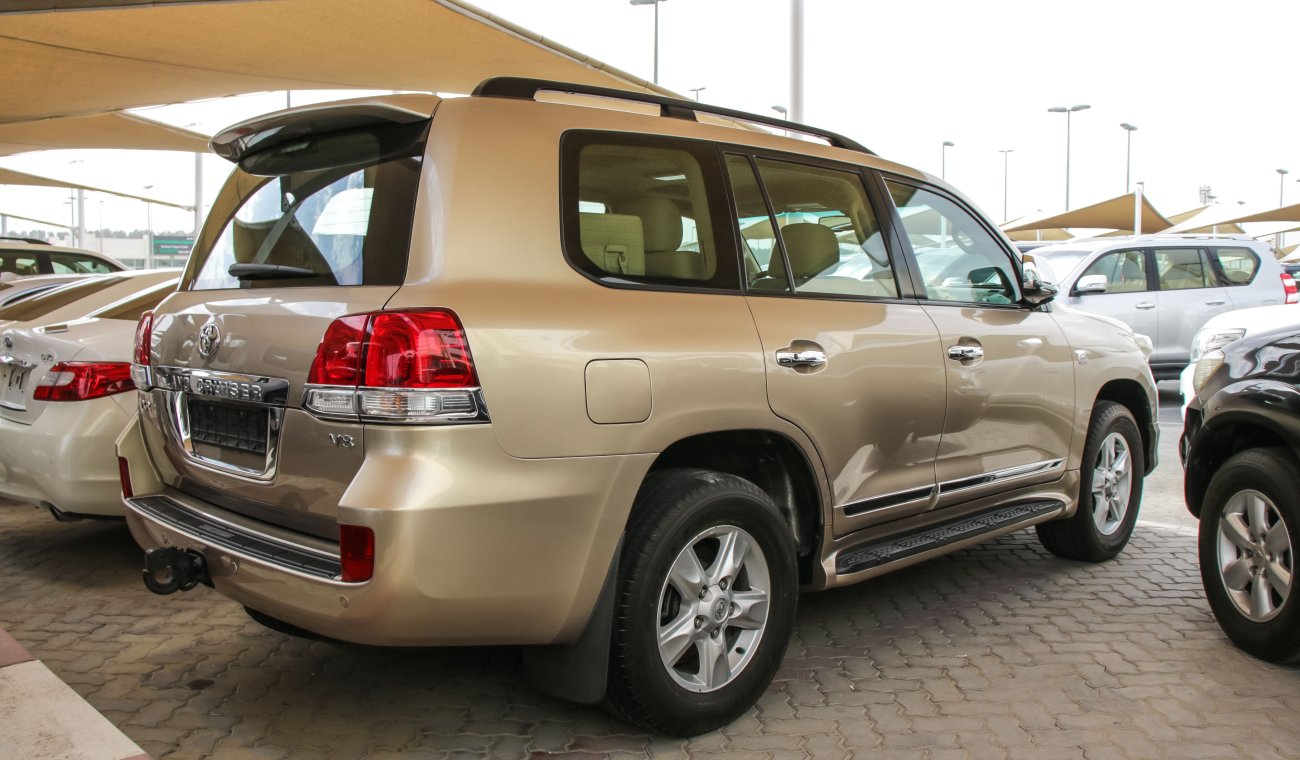 Toyota Land Cruiser VXR V8