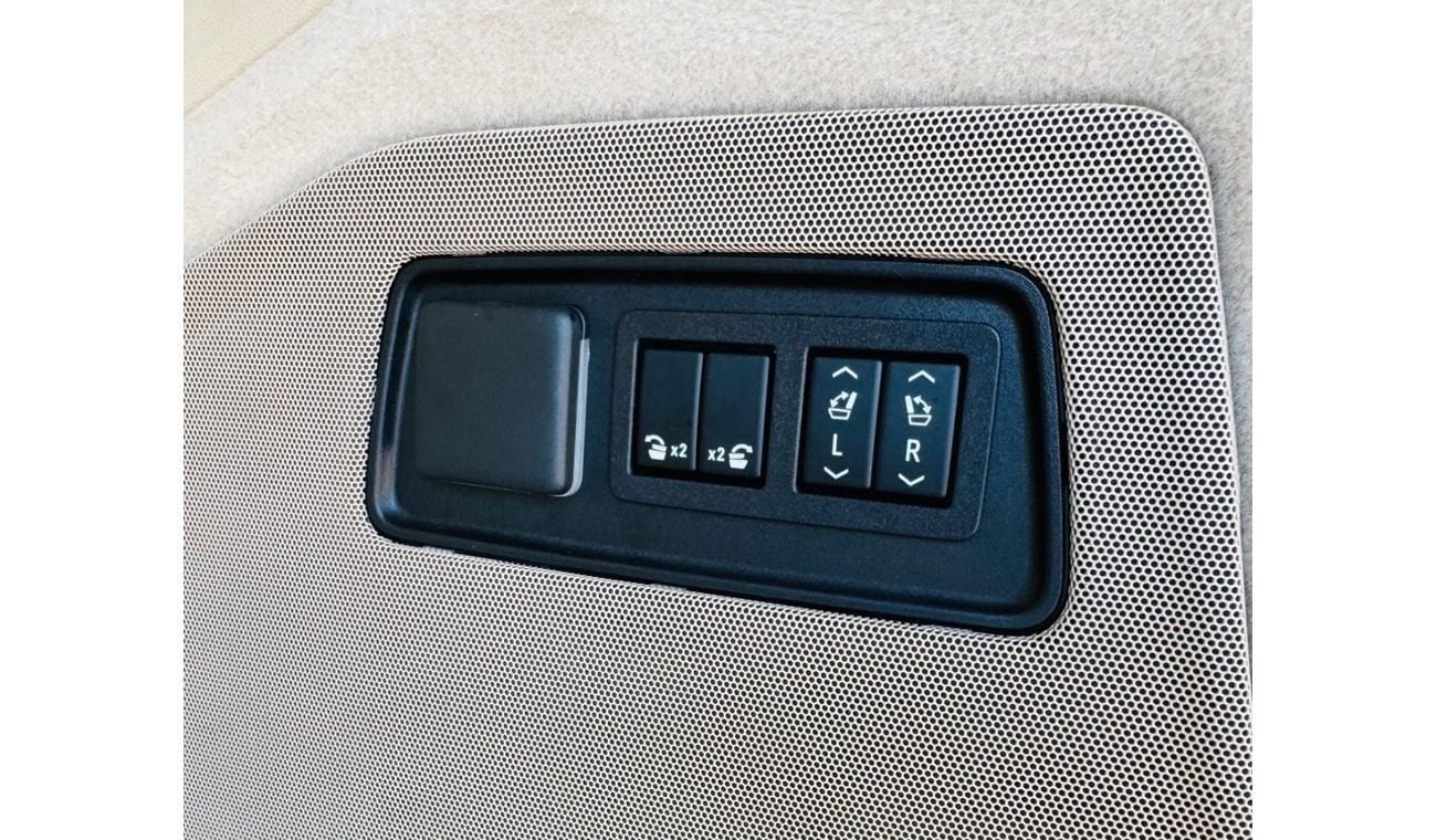 Cadillac Escalade Premium Luxury 6.2L 4WD