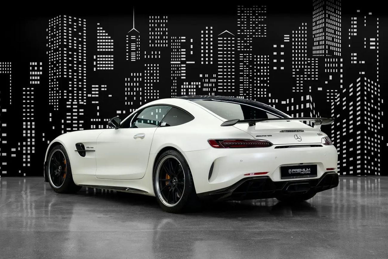 Mercedes-Benz AMG GTR