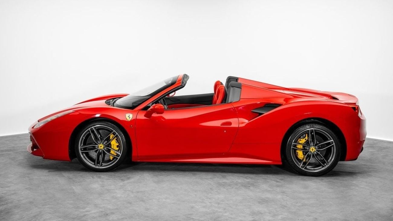 Ferrari 488 Spider STANDARD - 2018 - GCC Specs