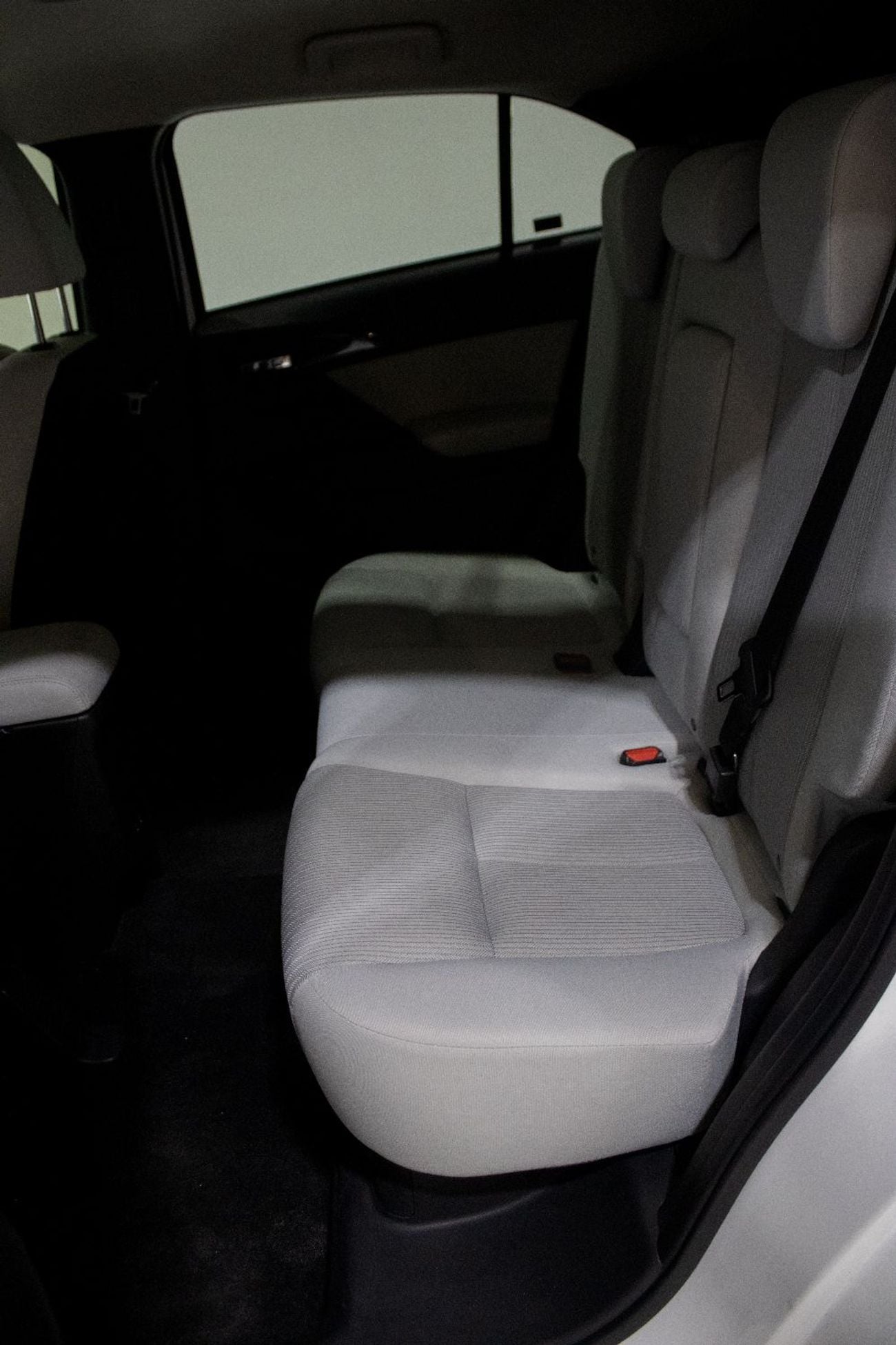 Mitsubishi Eclipse Cross GLX Midline