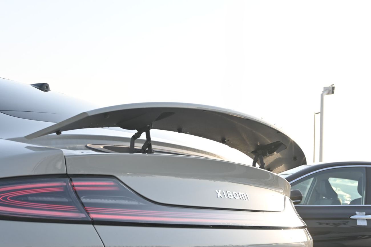 شاومى SU7 XIAOMI SU7 MAX Model 2024, Color Elegant Grey