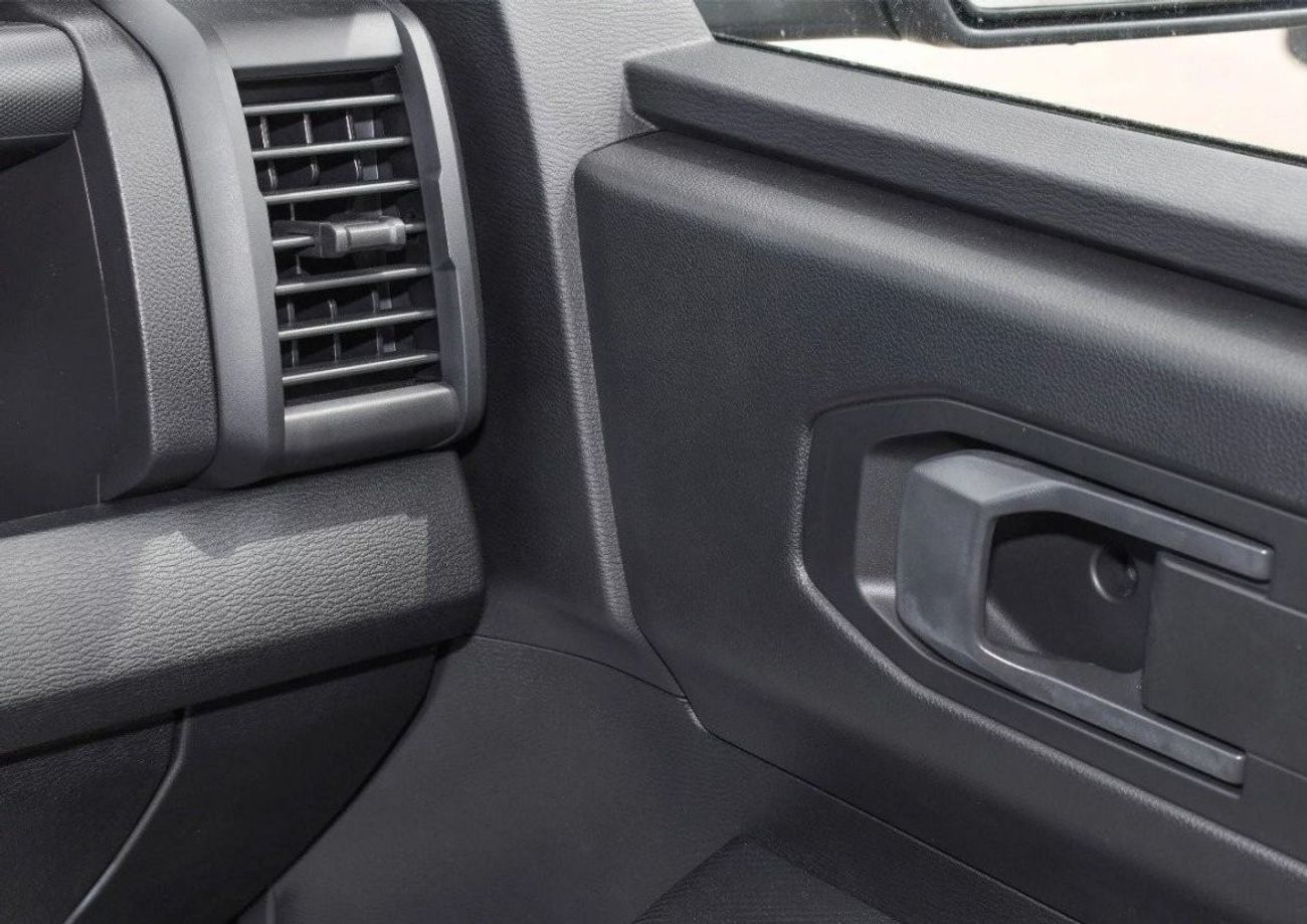 Mitsubishi L200 Mitsubishi L200 / Triton GLX 4WD 2.4L Diesel MT High Line 2025