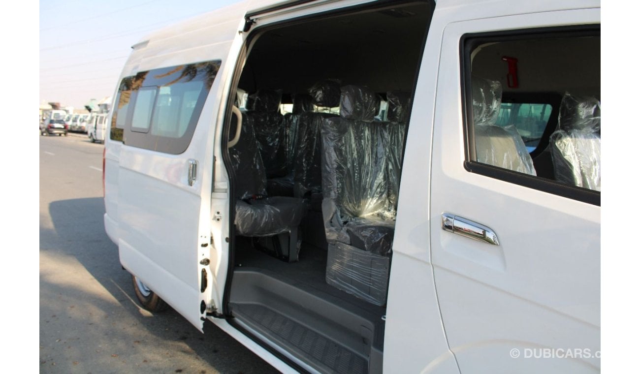 Nissan Urvan JIANGTIANPAI 2.5L DSL 15 STR Hi Roof R5 Series Manual