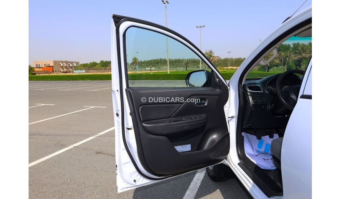 Mitsubishi L200 Double Cab 2.4L | M/T | Petrol Engine | GCC Specs | Like New Condition