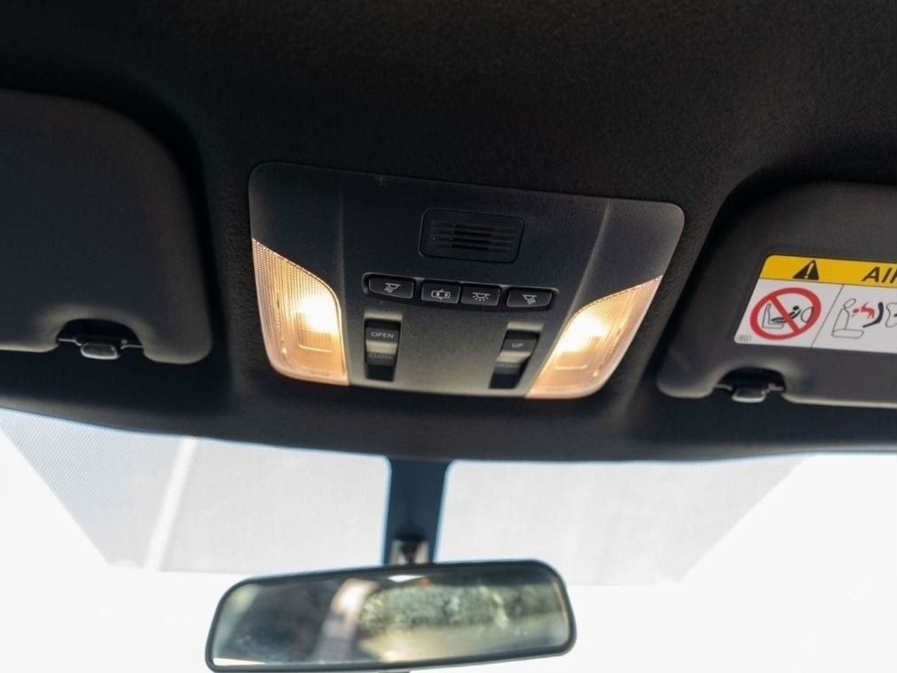 تويوتا كورولا كروس 2024 TOYOTA COROLLA CROSS 1.8 Hybrid MID - GREY METTALIC inside RED | Export Only