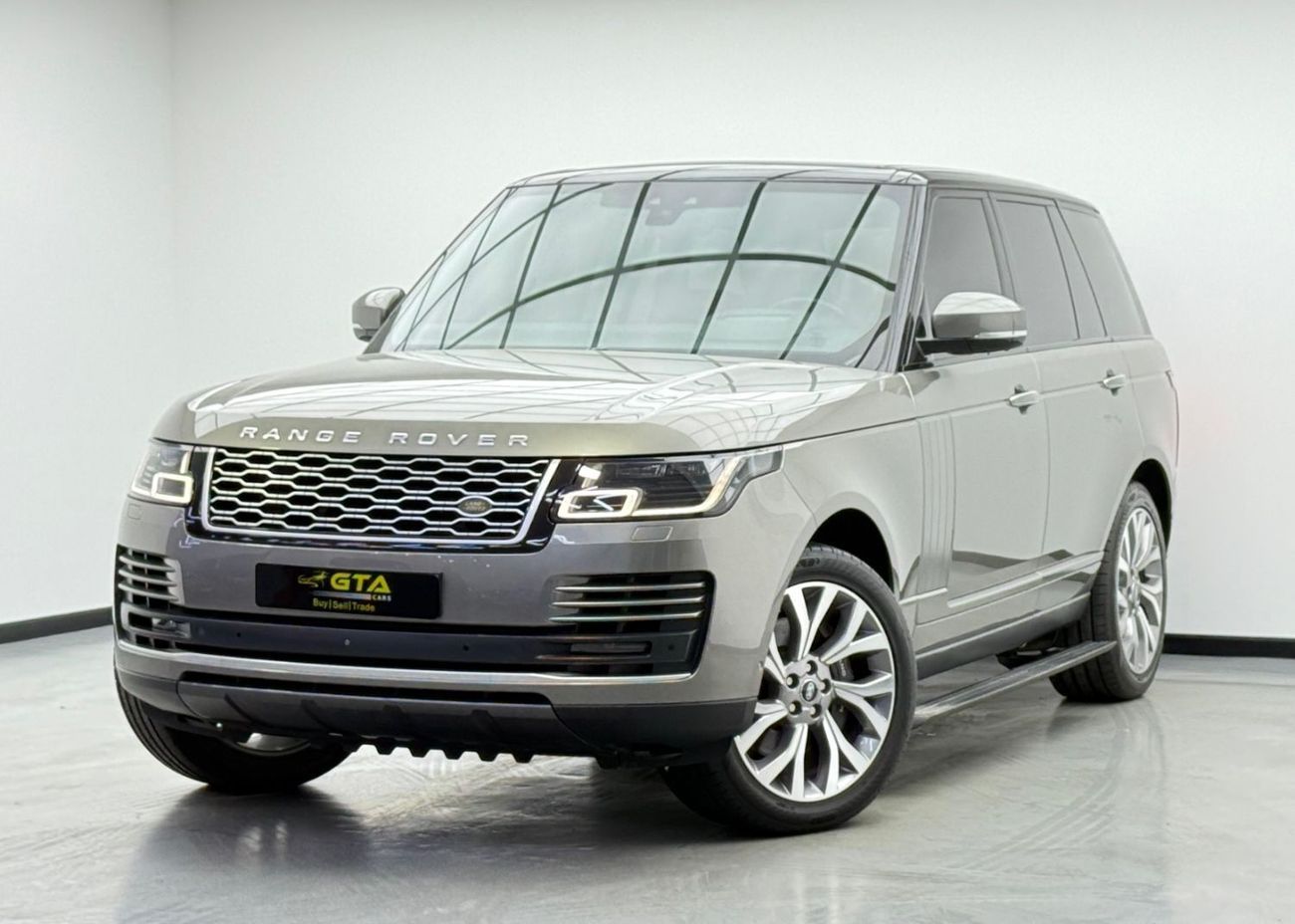 Land Rover Range Rover Vogue 5.0L 2018 Range Rover Vogue SE Supercharged, Warranty, Full Range Rover Service History, Very