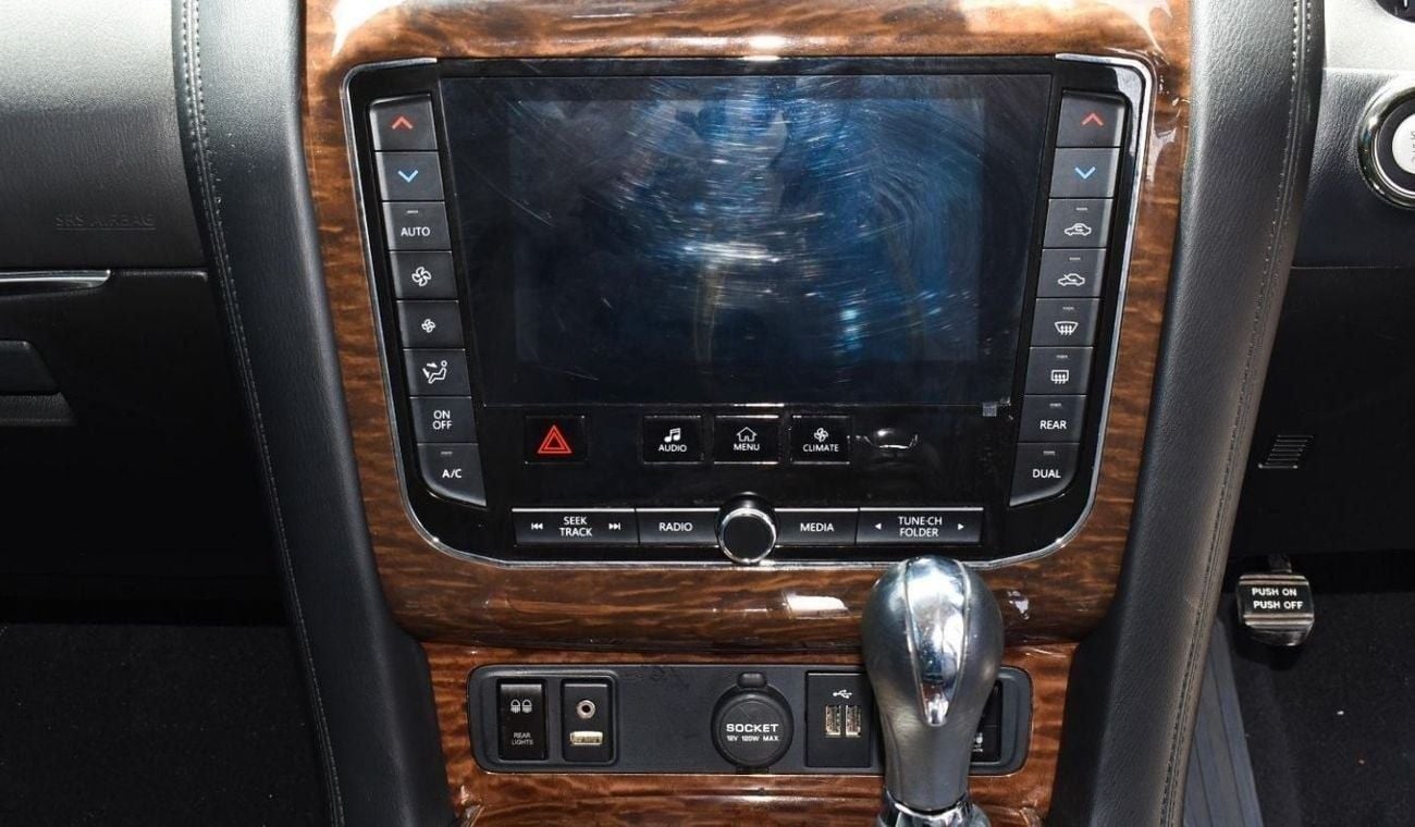 نيسان باترول LE T2