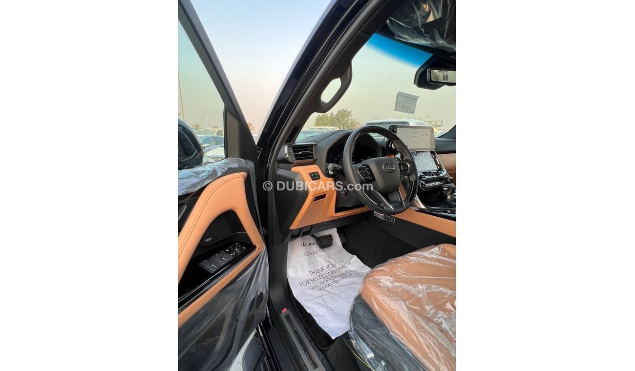 Lexus LX 600 LEXUS LX 600 SIGNUIGURE 3.5 PETROL