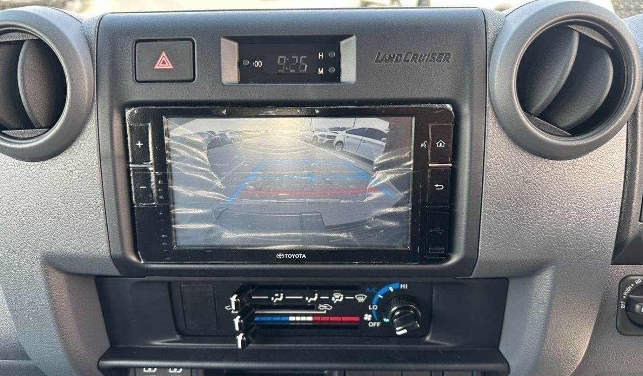 Toyota Land Cruiser 70 GDJ76 RHD AUTOMATIC DIESEL