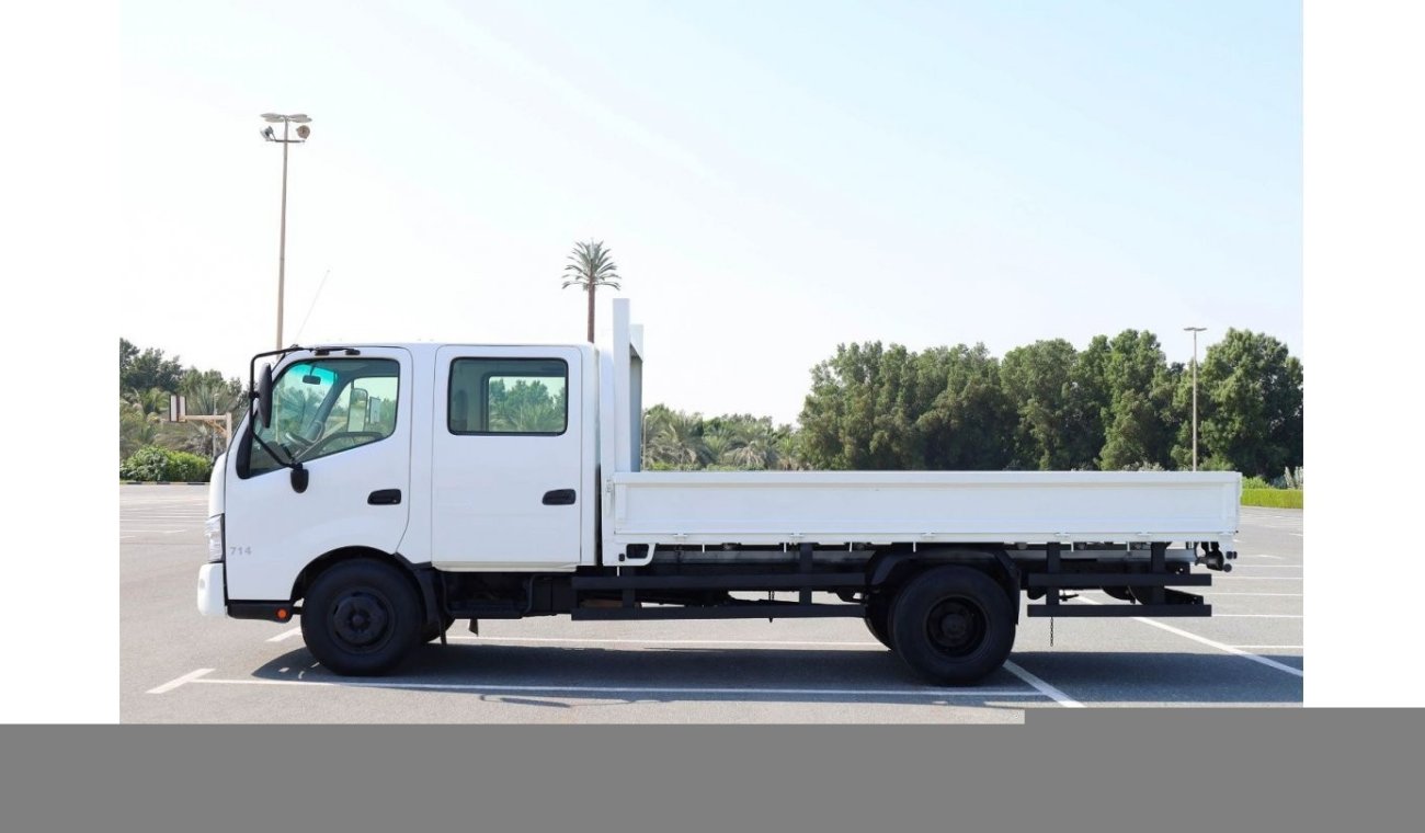 هينو 300 Series 714 | 3 Ton | Dual Cab Truck | Excellent Condition | GCC