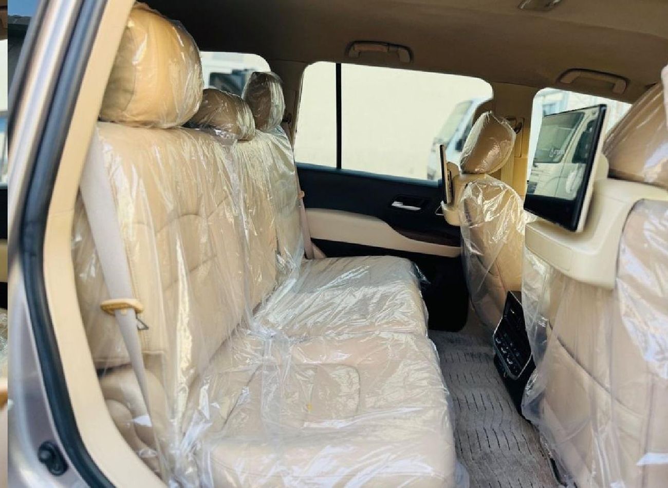 تويوتا لاند كروزر 2016 Model Facelift to Lc300 2025 Shape Exterior and Interior Both Full Complete Upgraded with Dashb