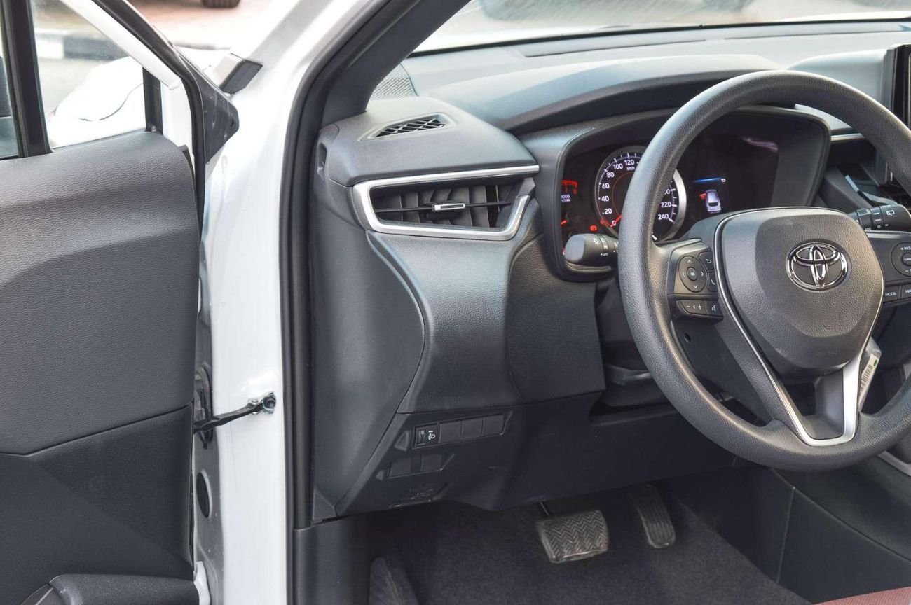 تويوتا كورولا كروس TOYOTA COROLLA CROSS 1.8L G SUV 2025