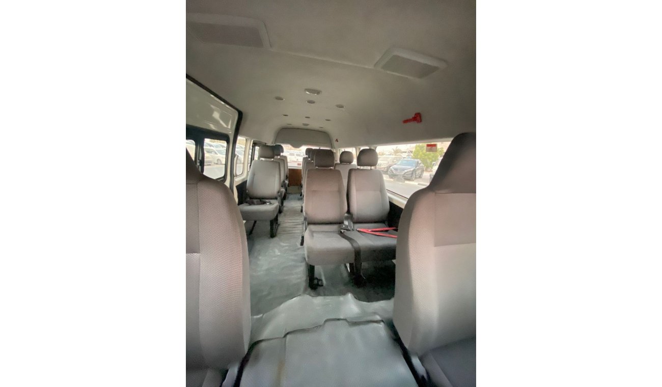 Toyota Hiace 2018 TOYOTA HIACE / FULL SEAT