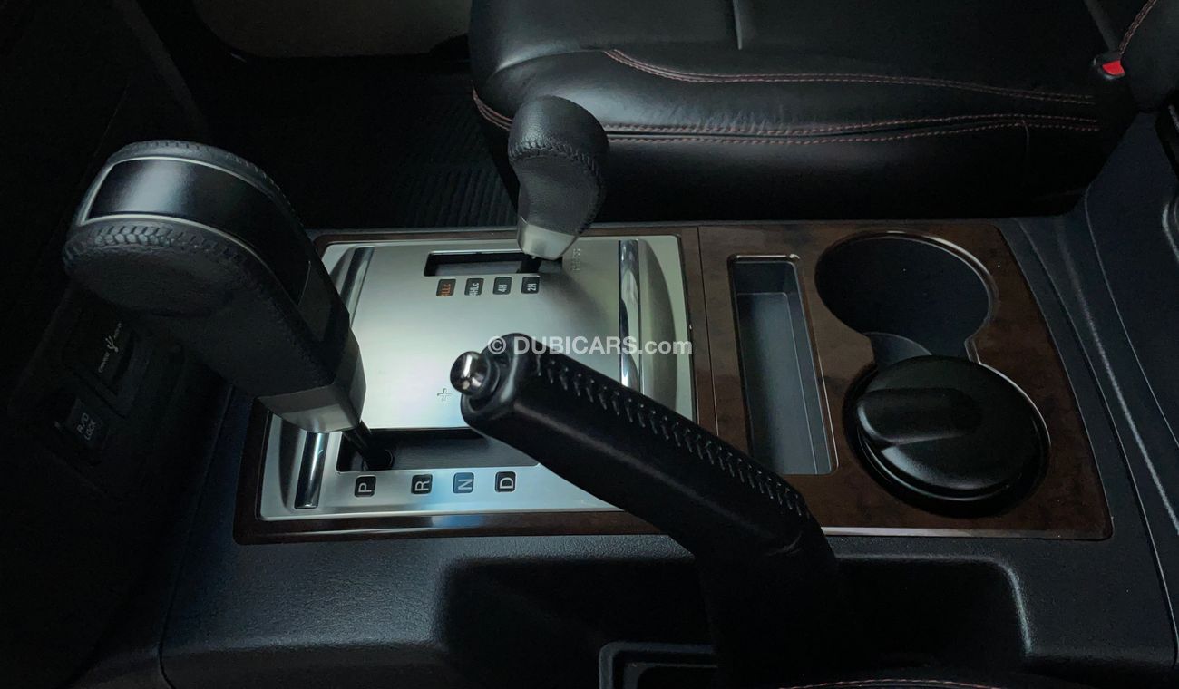 Mitsubishi Pajero 2000