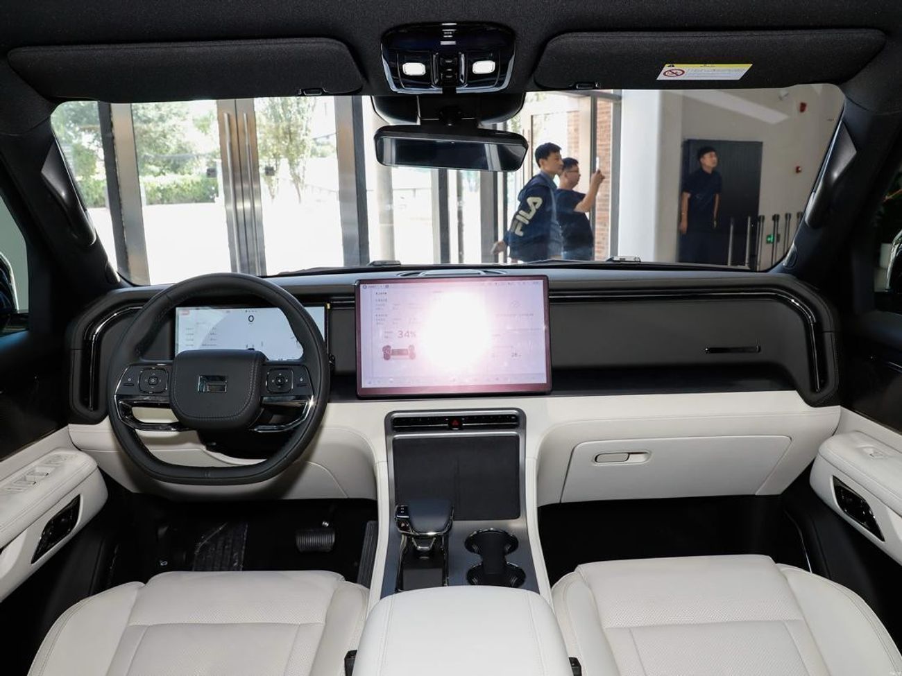 ROX 01 Long Range VIP 6 Seats VIP