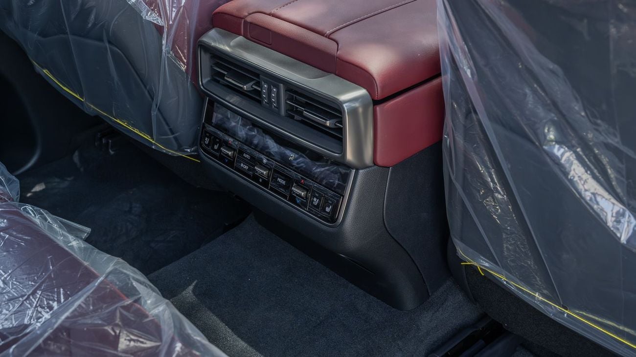 Lexus LX 500 LEXUS LX500D 3.3 -2026YM