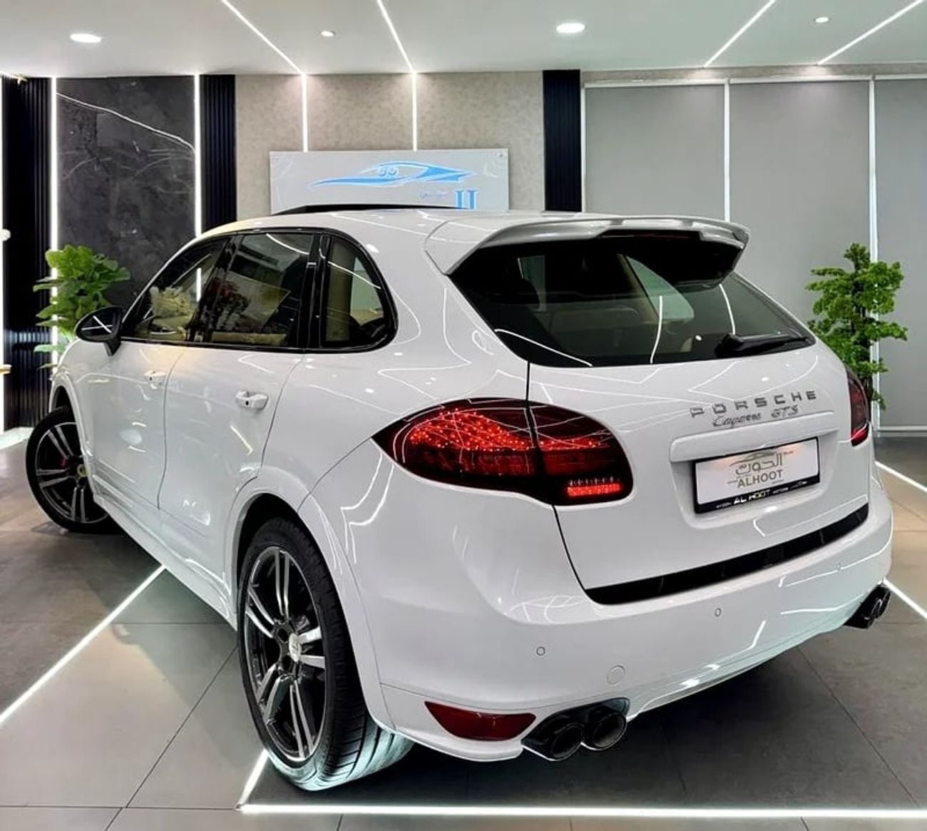 بورش كايان GTS AMAZING GTS V8 || GCC || FULLY LOADED || PERFECT CONDITION || RADAR