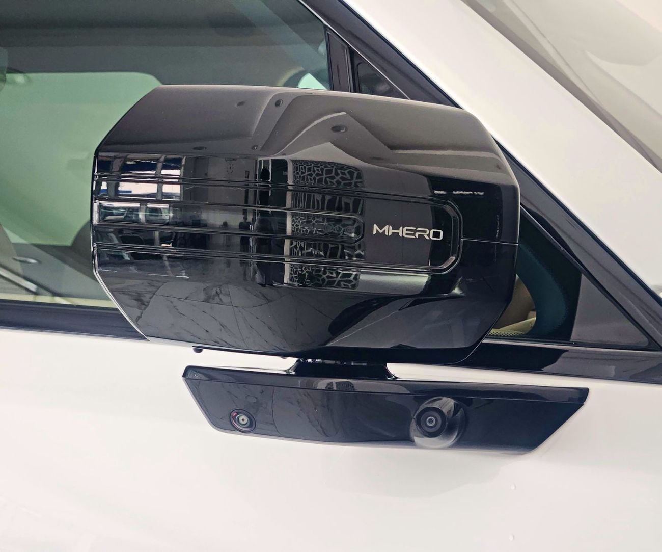 دونج فينج إم هيرو إم 817 912 hp, 1000+km total range