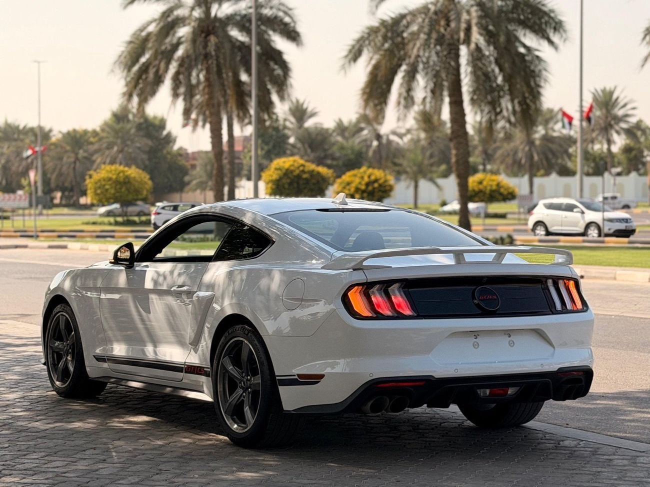 Ford Mustang GT California Special 5.0L (435 HP) Coupe A/T