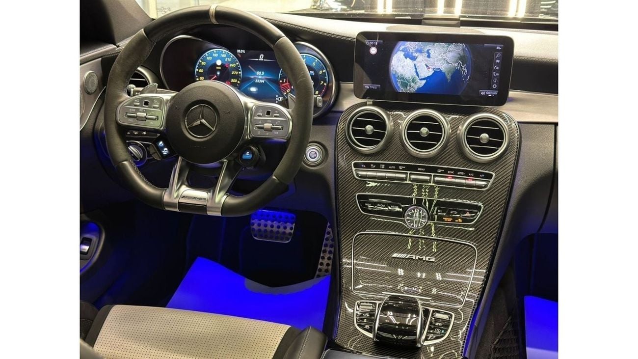 مرسيدس بنز C 63 AMG MERCEDES C63S MODEL 2020 KM 55000