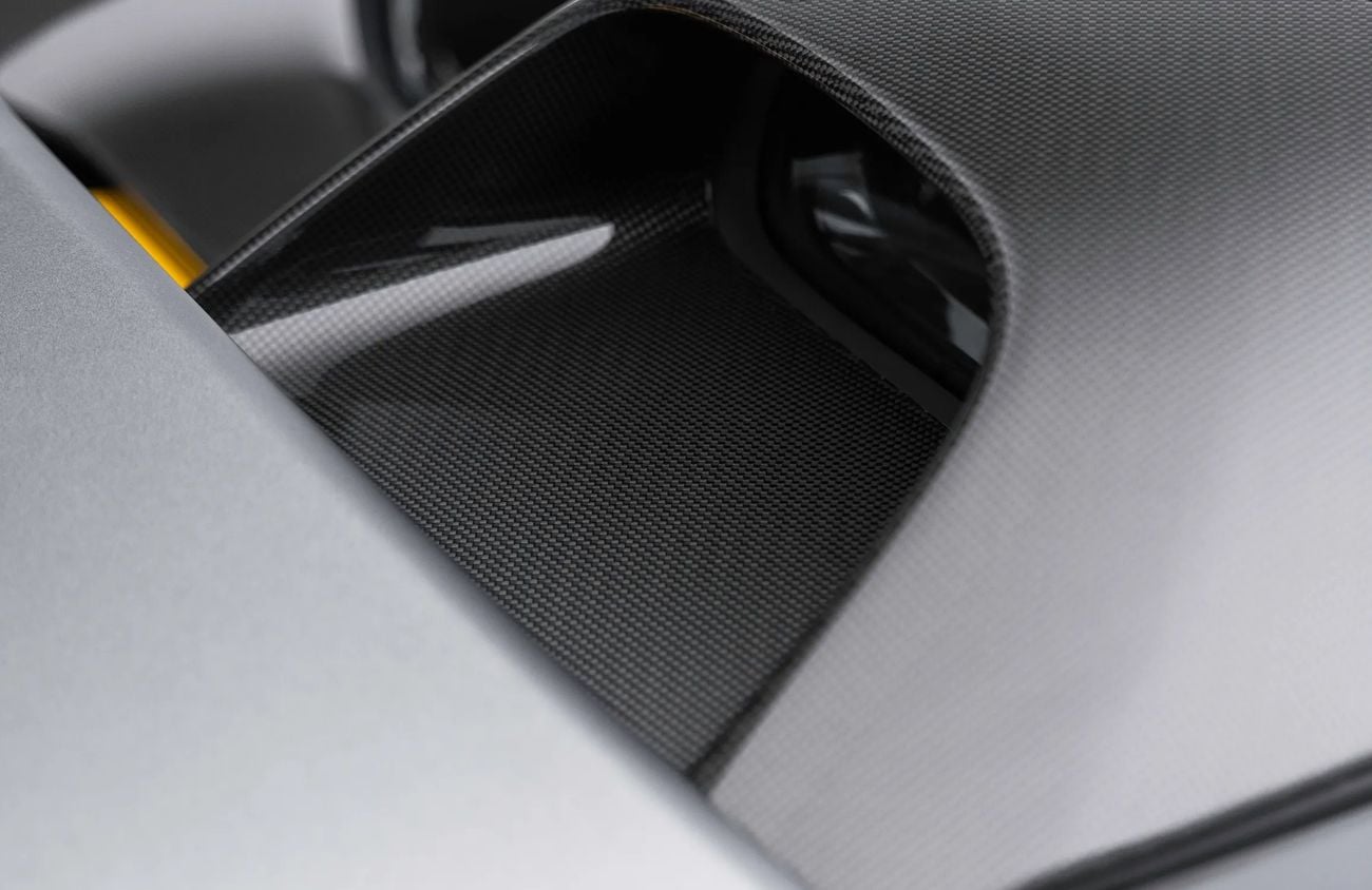 فيراري 812 كومبيتيزون 6.5L V12 Naturally Aspirated Engine