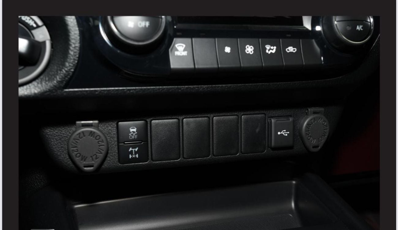 تويوتا هيلوكس