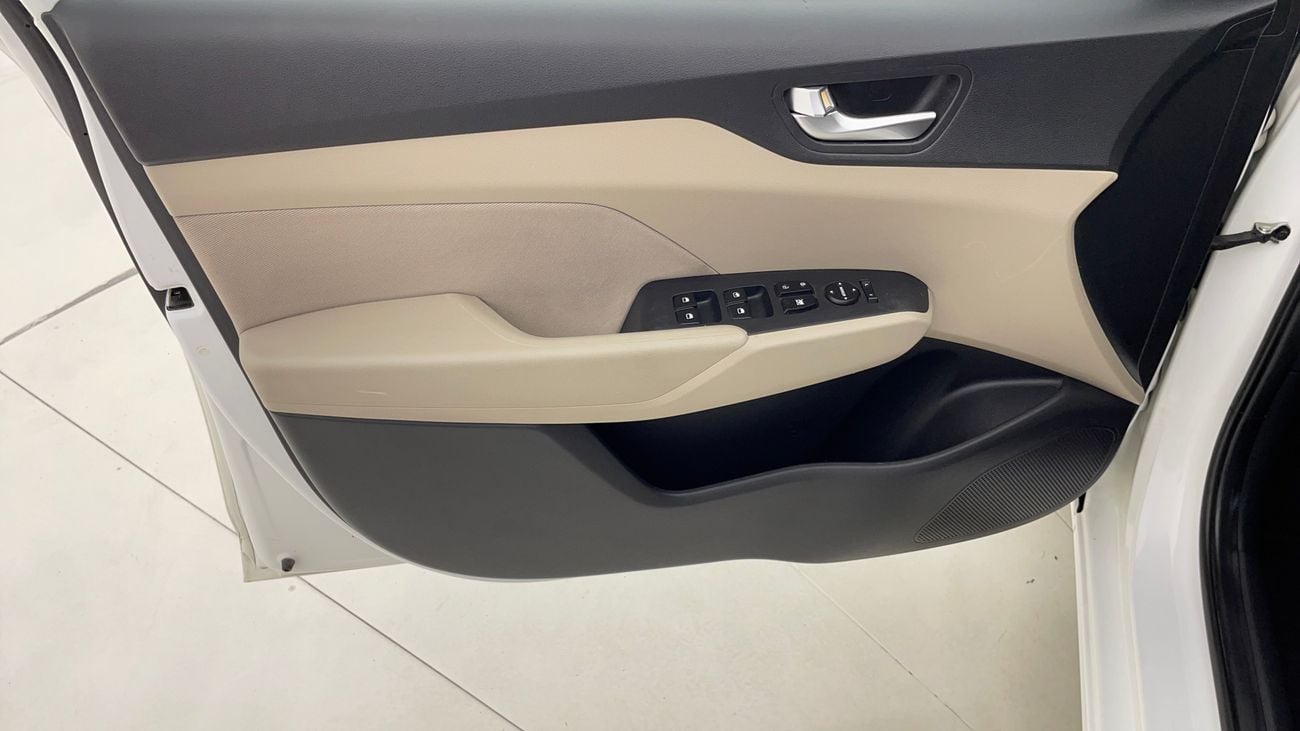 هيونداي أكسنت SMART 1.6 | بدون دفعة مقدمة | اختبار قيادة مجاني للمنزل