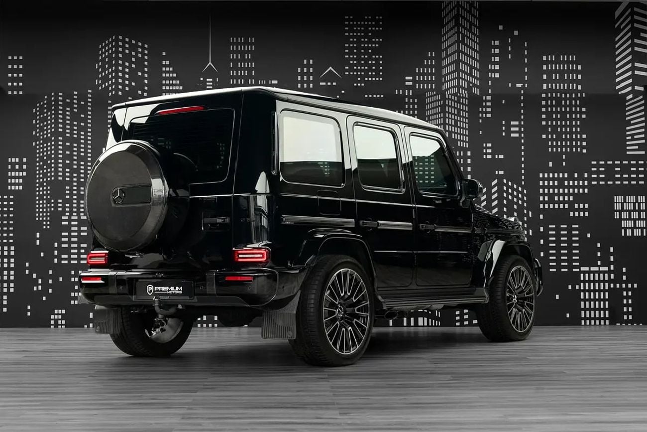 Mercedes-Benz G 63 AMG 4MATIC SUV MERCEDES | G63 AMG | FULL BODY KIT 2025 | GCC SPECS DEALER WARRANTY + SERVICE CONTRACT GA