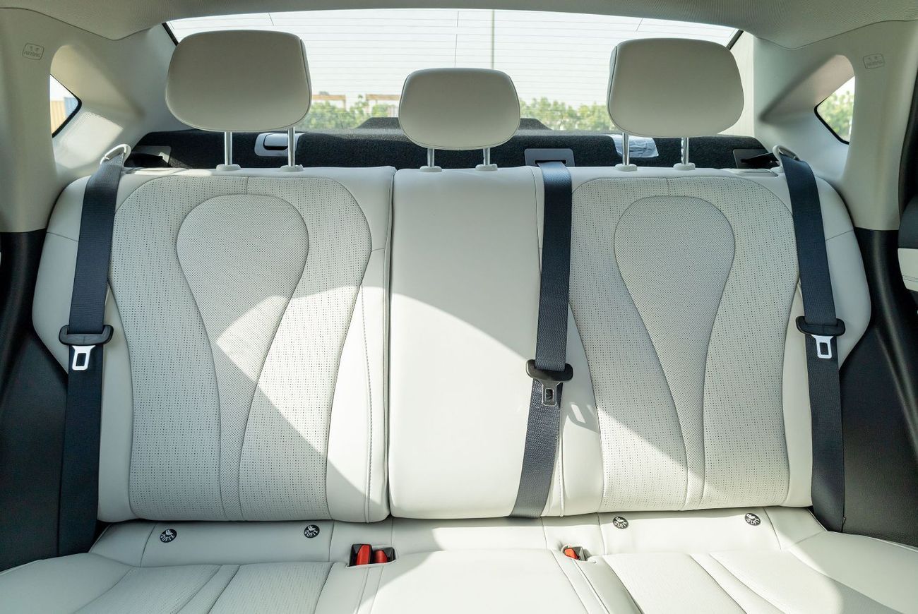 BYD Seal 2025 BYD Seal 05 Dm-I Luxury 1.5L - Plug-In Hybrid - Grey Inside Grey | Export Only