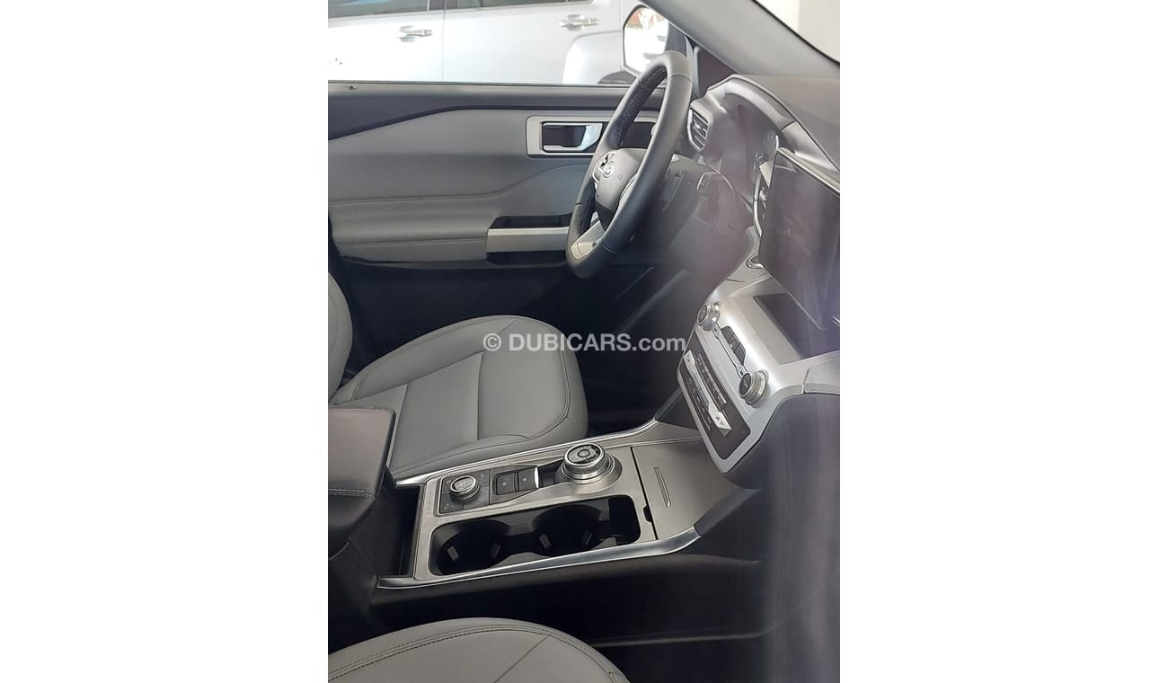 Ford Explorer XLT 200A FORD EXPLORER XLT 2021 V4 WITH WARRANTY IN PERFECT CONDITION