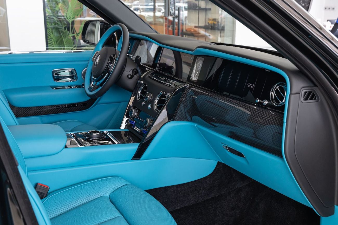 رولز رويس كولينان Rolls Royce Cullinan Black Badge | 2025