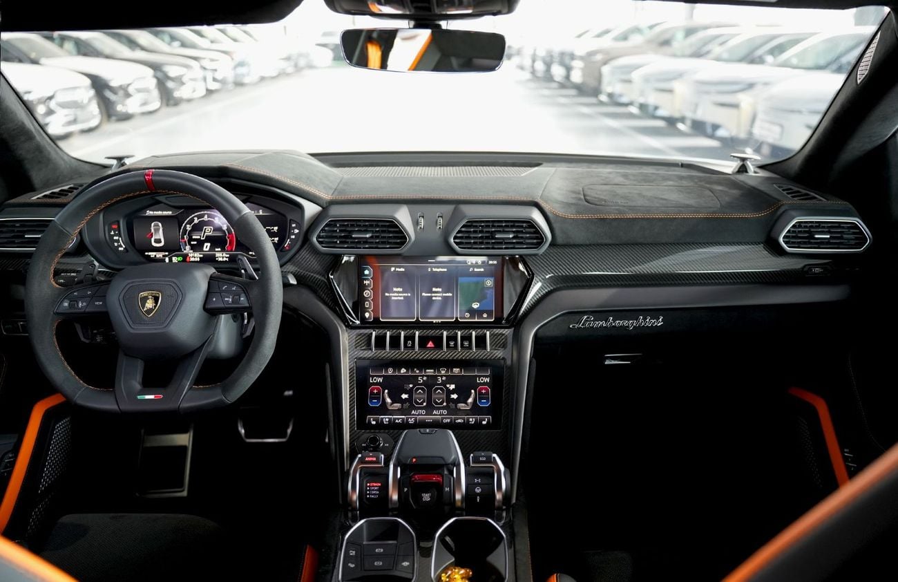 Lamborghini Urus PERFORMANTE