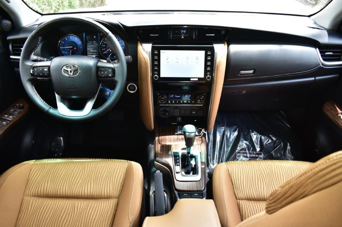 تويوتا فورتونر 2025 MODEL TOYOTA FORTUNER GXR LIMITED  2.7L PETROL 4WD 7 SEATER AUTOMATIC