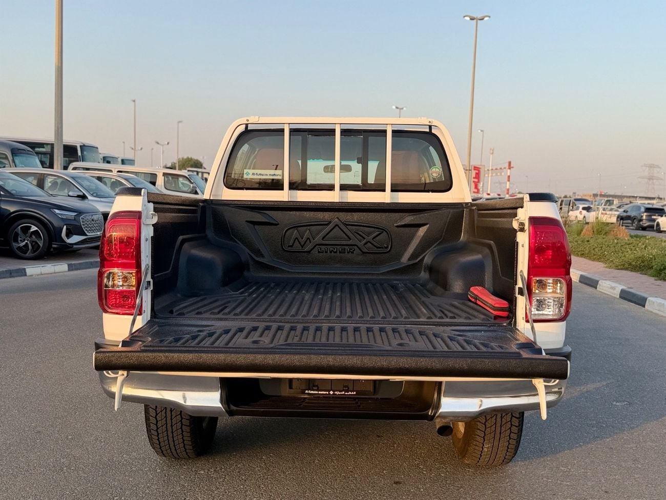 Toyota Hilux Toyota Hilux pickup Years 2024 V4 Diesel automatic